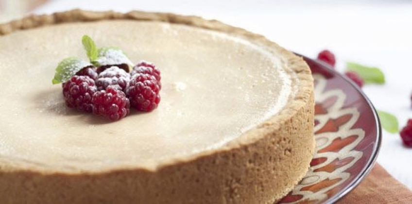 Tarta de turrón y café
