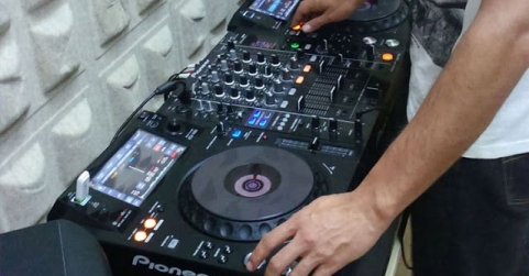 Como debe ser un DJ profesional
