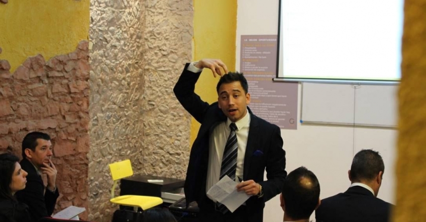 'El éxito de mi tartamudez', de Eloy Garrido Valcarcel, el único empresario de ventas tartamudo de España